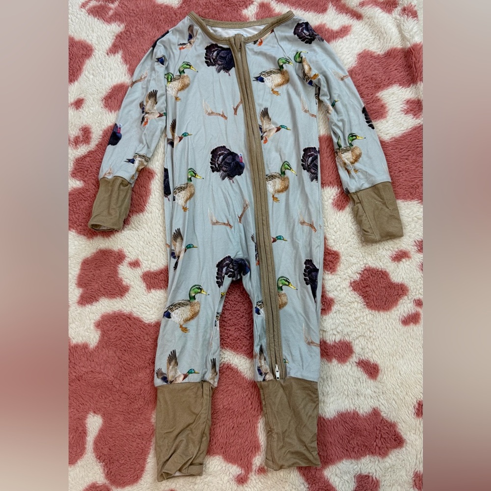 Finley Reed Bamboo Duck Hunting Zippy One Piece Size 18 Months